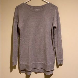 Old Navy sweater